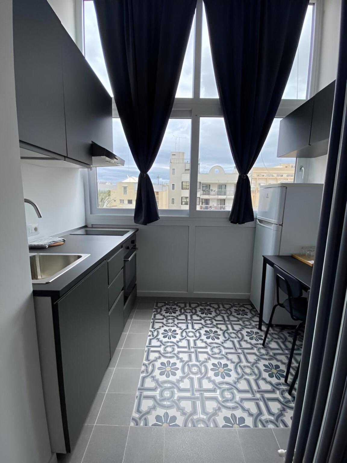 Bari Landlord 242 - Central Station Apartments 외부 사진