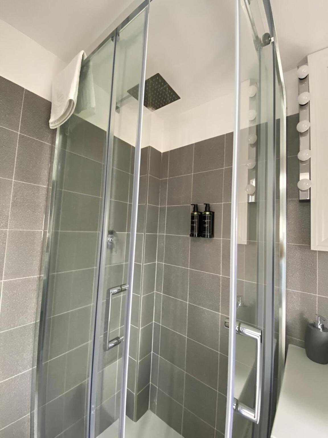 Bari Landlord 242 - Central Station Apartments 외부 사진