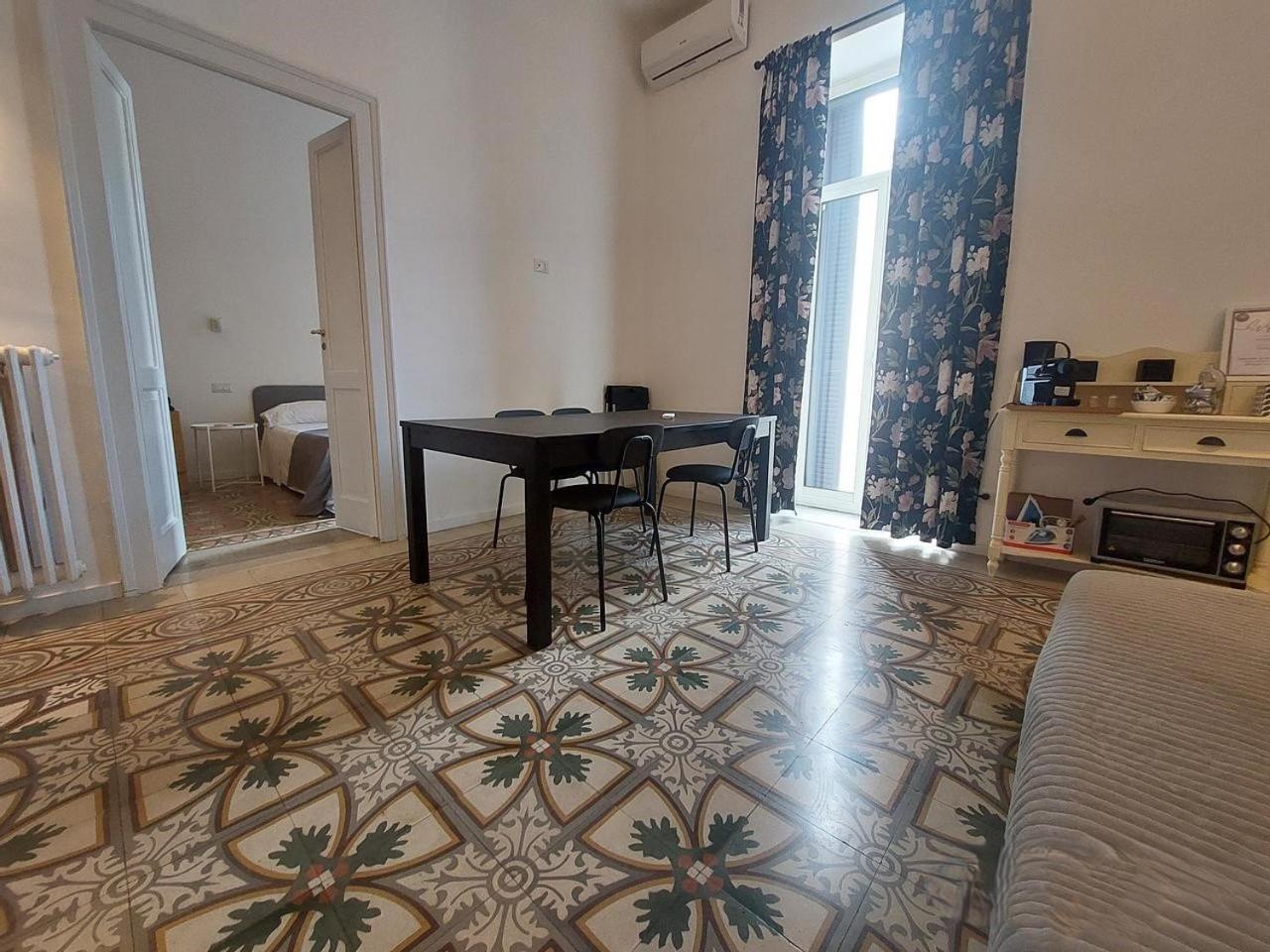 Bari Landlord 242 - Central Station Apartments 외부 사진