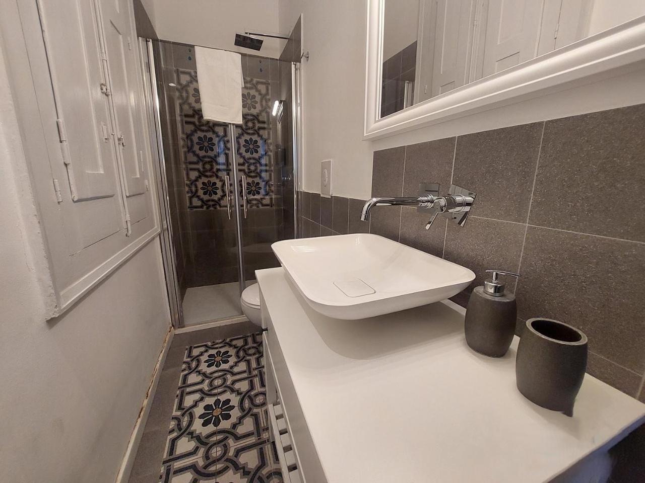 Bari Landlord 242 - Central Station Apartments 외부 사진
